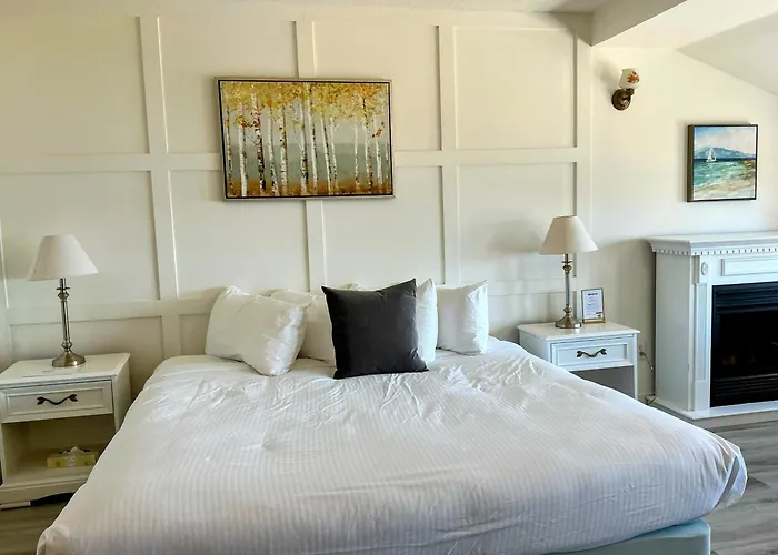 Hotel Wolfe Island