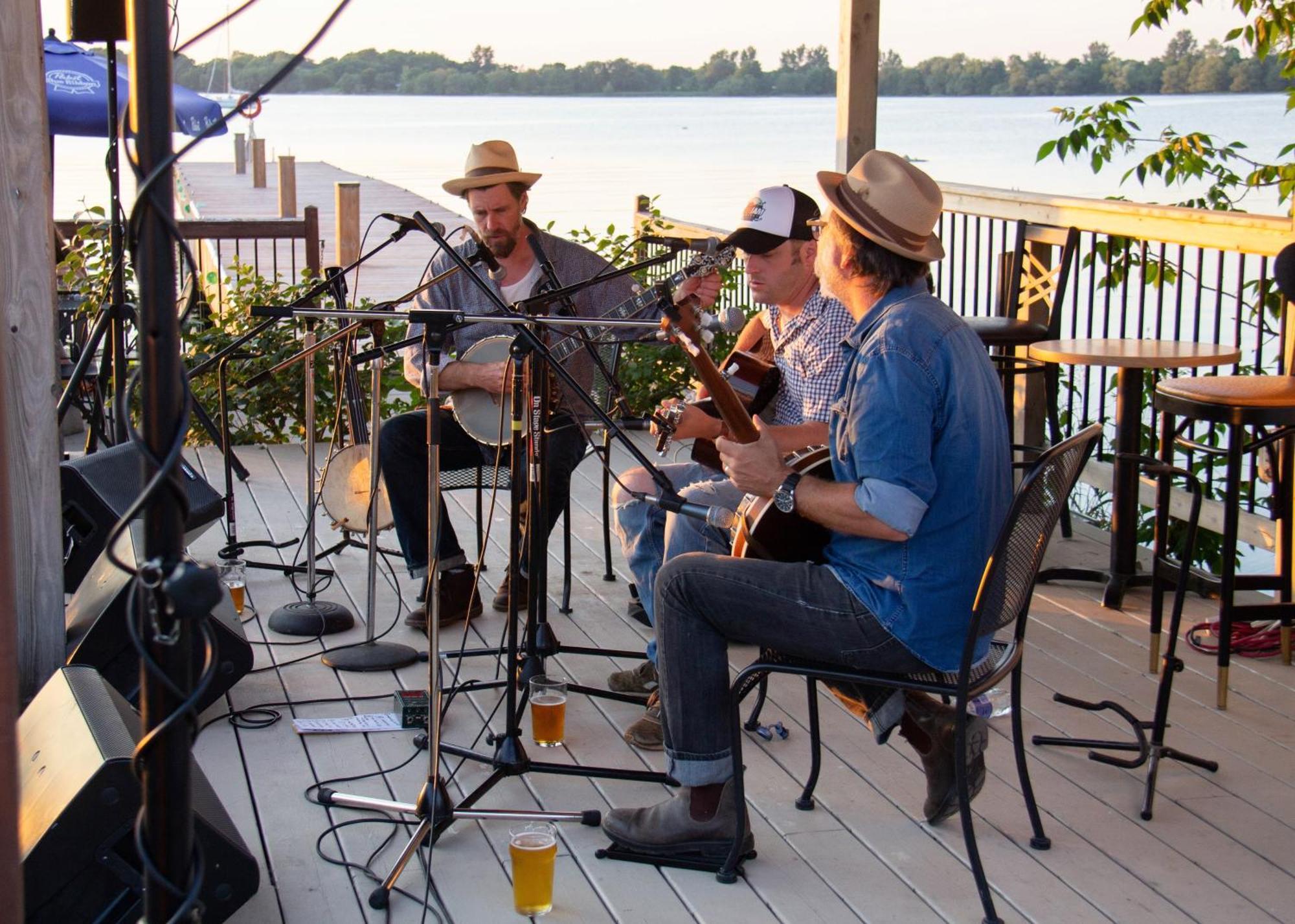 Wolfe Island * Marysville