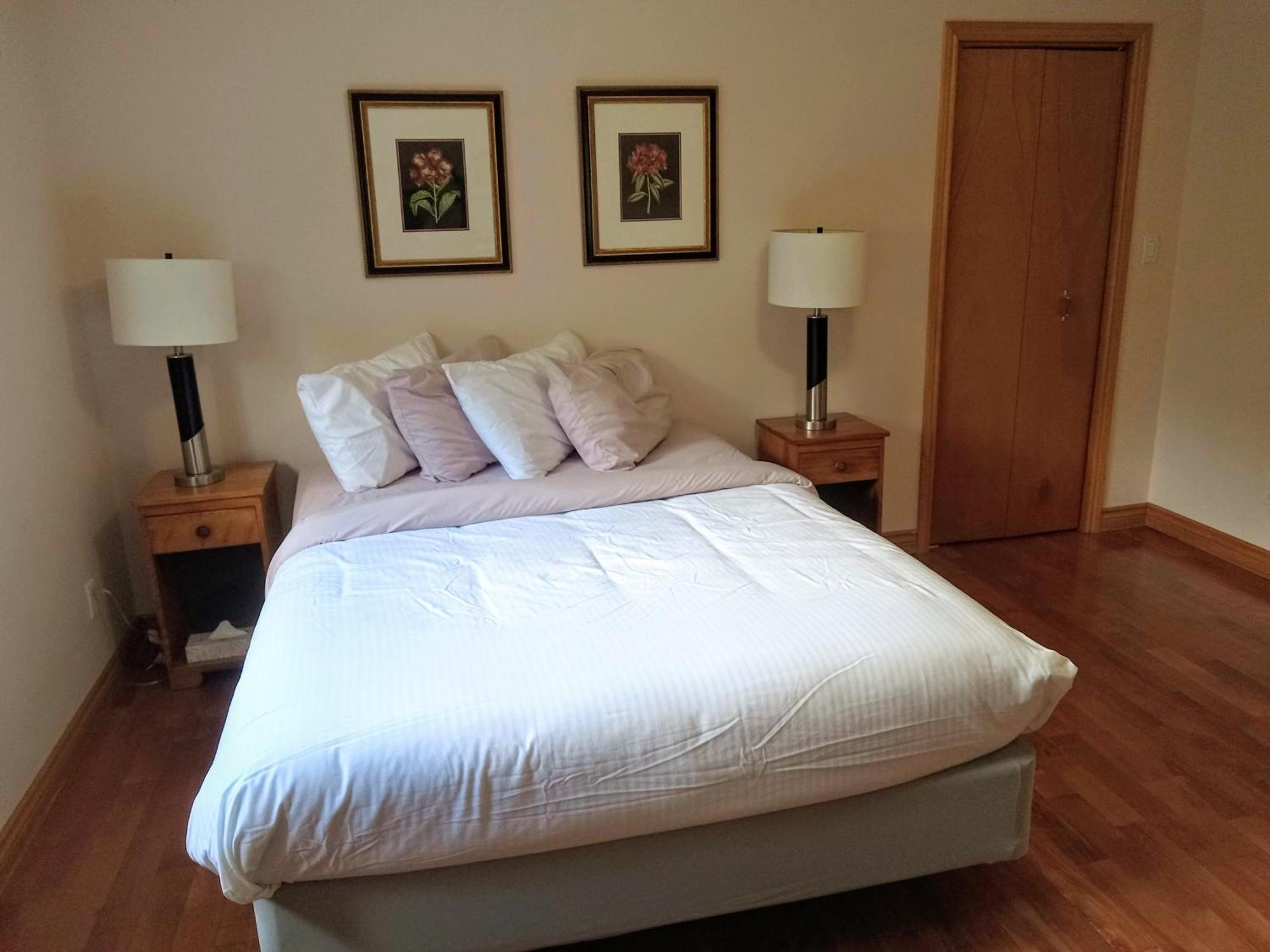 Wolfe Island Hotel Marysville