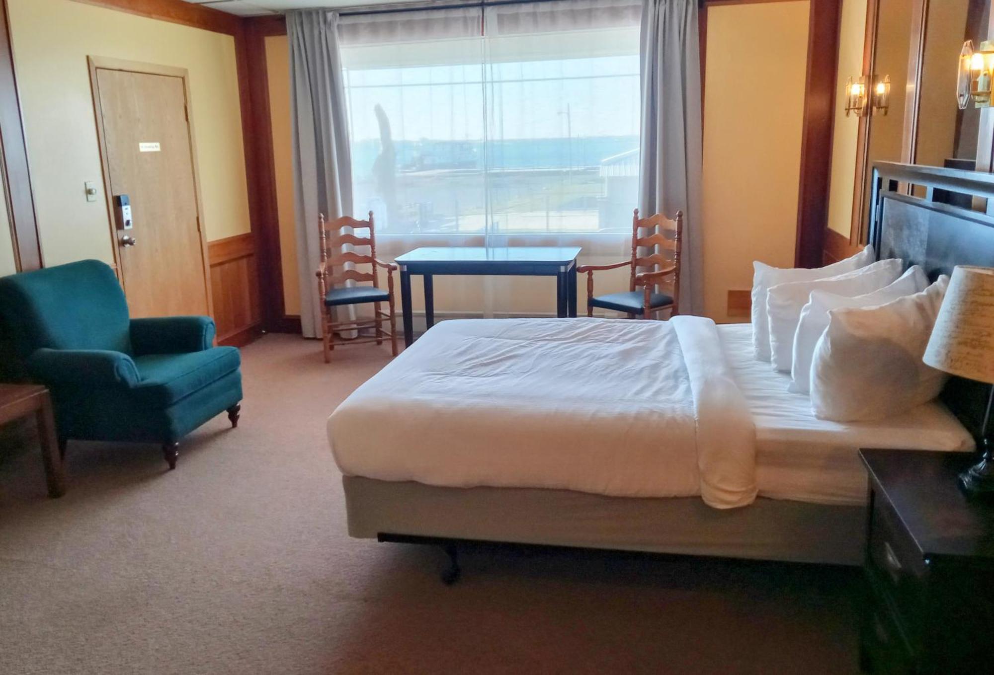 Hotel Wolfe Island Marysville